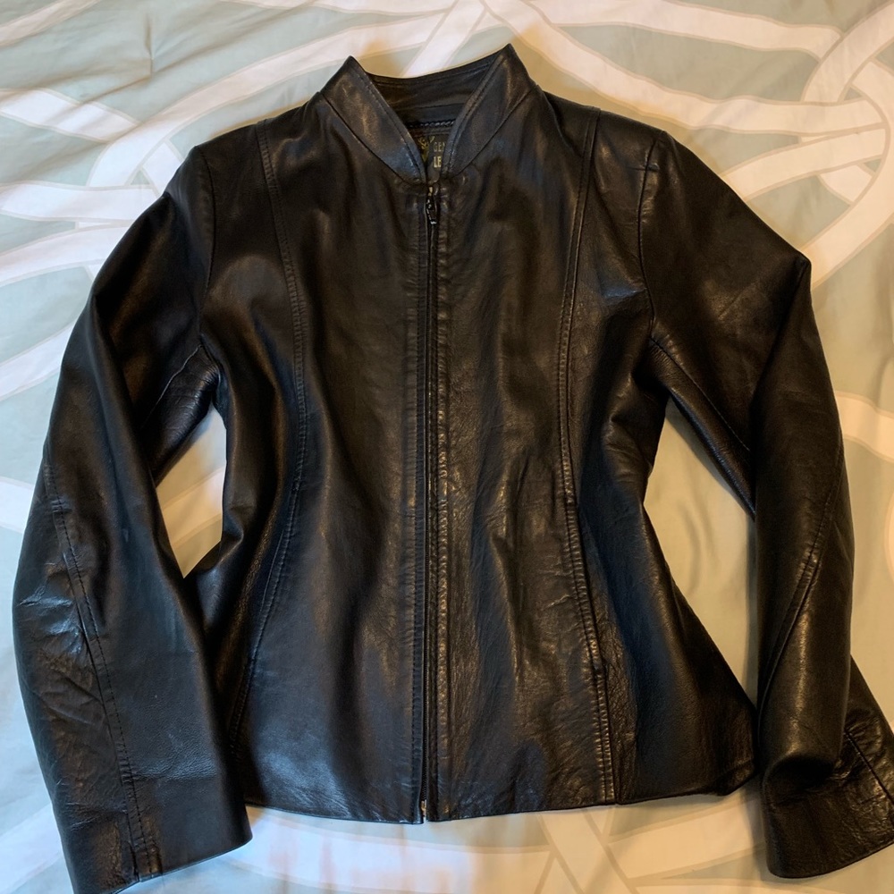 Leather jacket - Picture 4 of 6